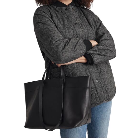 Madewell Handbags - Madewell The Zip-Top Essential Tote Bag Leather Black